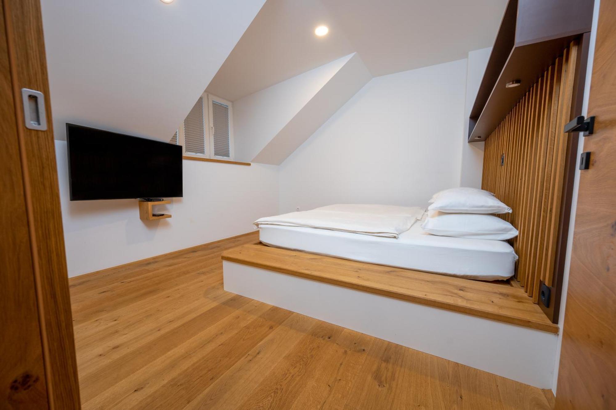 Cirus Apartments Kocevje Dış mekan fotoğraf